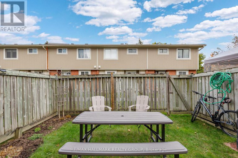 29023435/b-479-moodie-drive/arbeatha-park/ottawa/ontario/K2H8T7_29