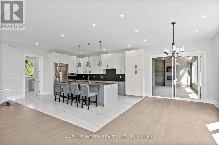 28878551/135-cherryhill-drive/huntley-ward-south-east/ottawa/ontario/K0A1L0_9