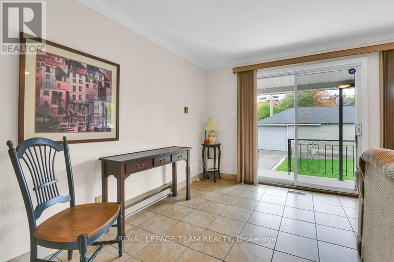 28004209/128-130-bayswater-avenue/hintonburg/ottawa/ontario/K1Y2G1_8
