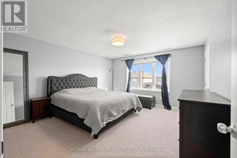 29449929/2268-descartes-street/notting-hillsummerside/ottawa/ontario/K4A0W4_33