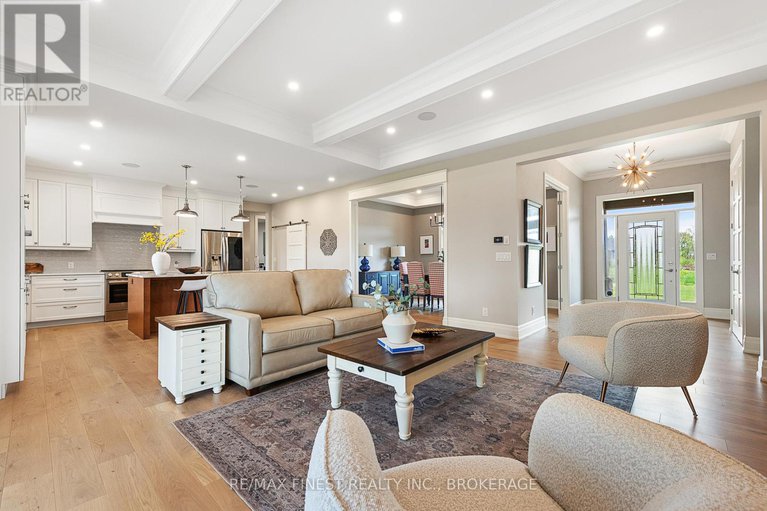 28393818/717-mcmanus-avenue/manotick-village-manotick-estates/ottawa/ontario/K4M0B2_9