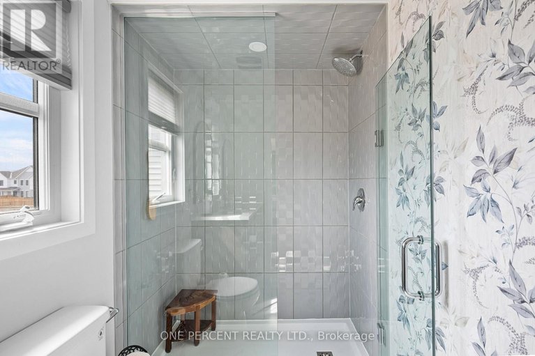 29563341/1002-showman-street/goulbourn-twp-from-franktown-rdsouth-to-rideau/ottawa/ontario/K0A2Z0_29