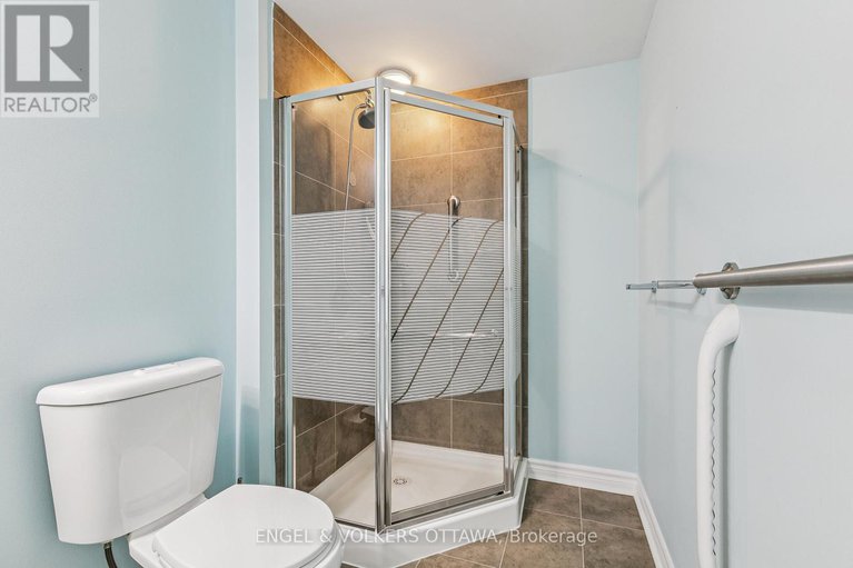 28829655/101-160-montblanc-private/convent-glen-north/ottawa/ontario/K1C0B8_34