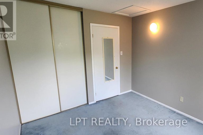28763963/148-pickwick-drive/cedargrovefraserdale/ottawa/ontario/K2J3C8_15