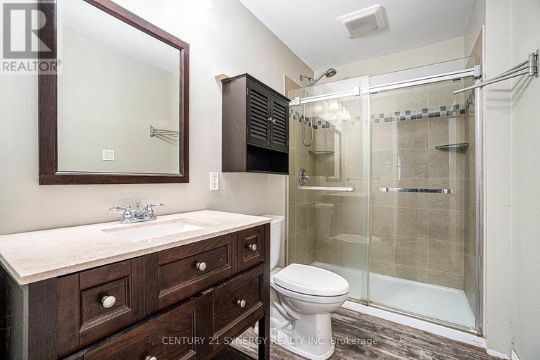 28468719/6-strathcona-street/smiths-falls/smiths-falls/ontario/K7A1V5_20