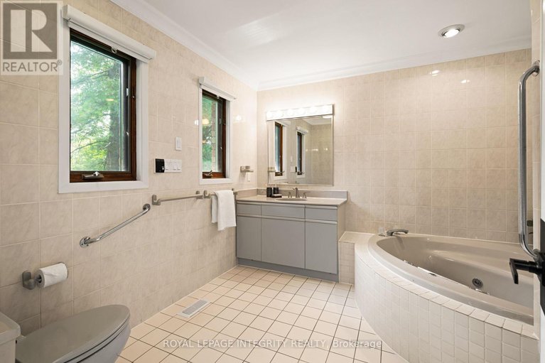 28625169/108-margaret-anne-drive/huntley-ward-south-east/ottawa/ontario/K0A1L0_34