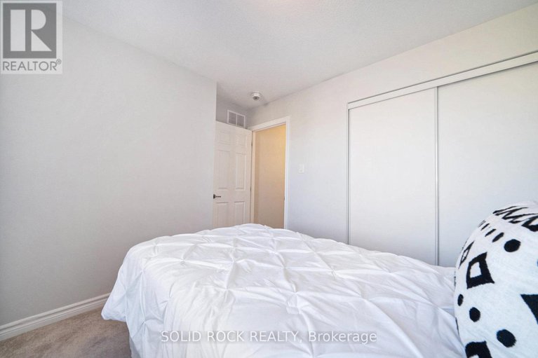 28954460/380-rouncey-road/emerald-meadowstrailwest/ottawa/ontario/K2V0H9_18