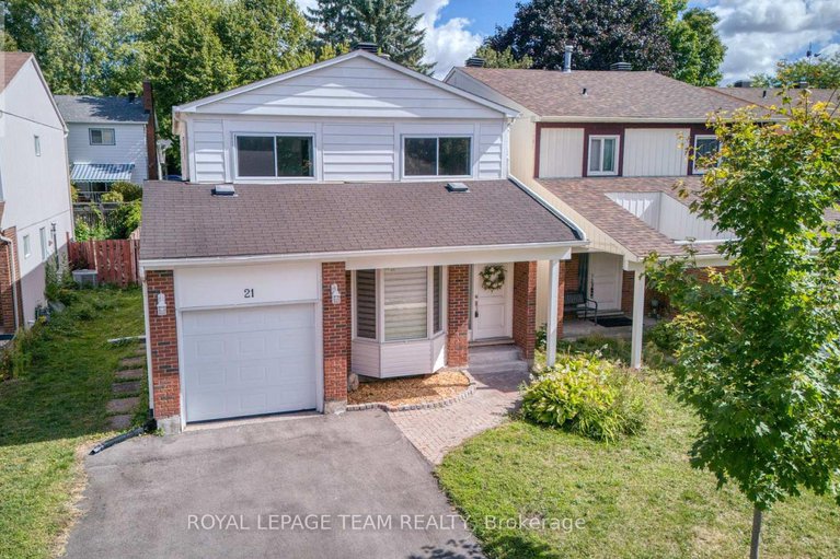 28847948/21-equestrian-drive/bridlewood/ottawa/ontario/K2M1B8_1