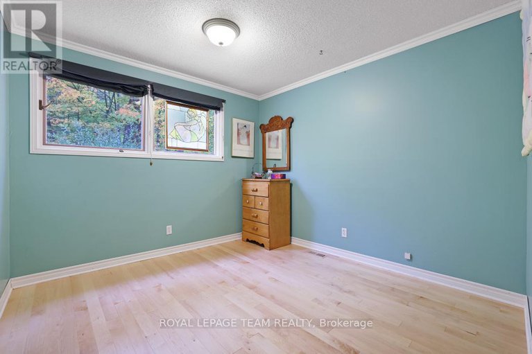 28971342/4715-stonecrest-road/fitzroy/ottawa/ontario/K0A3M0_30