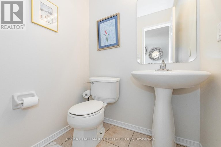 28749902/261-parkrose-private/chatelaine-village/ottawa/ontario/K4A0N8_20