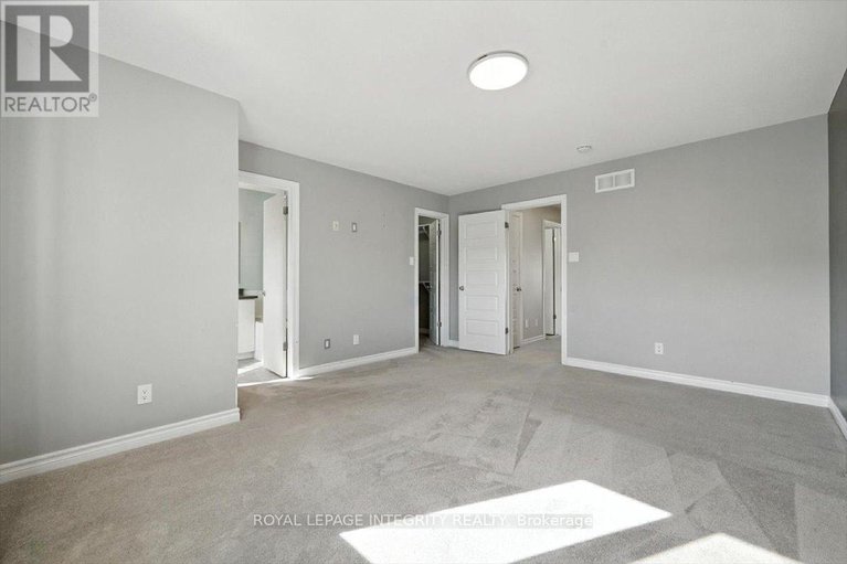 28587957/748-morningstar-way/mer-bleuebradley-estatesanderson-park/ottawa/ontario/K1W0G6_22