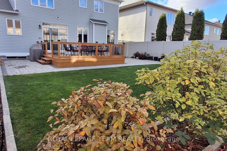 29411434/379-langrell-crescent/strandherd/ottawa/ontario/K2J5R8_50