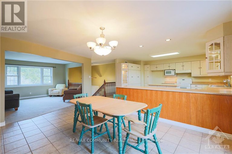 29169239/3067-mcgrovern-road/north-grenville-twp-kemptville-south/north-grenville/ontario/K0G1J0_10