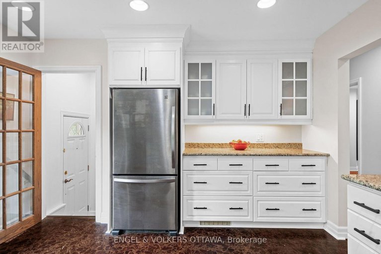 28726493/249-faircrest-road/alta-vistafaircrest-heights/ottawa/ontario/K1H5C9_15