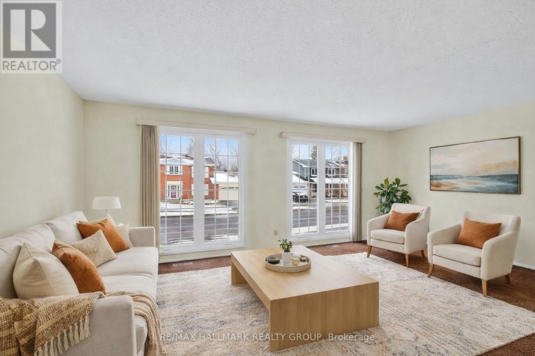 29582128/1050-plante-drive/hunt-clubwestern-community/ottawa/ontario/K1V9E6_7