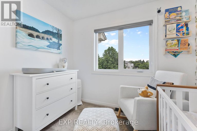28582296/225-kincardine-drive/glencairnhazeldean/ottawa/ontario/K2V1C5_16