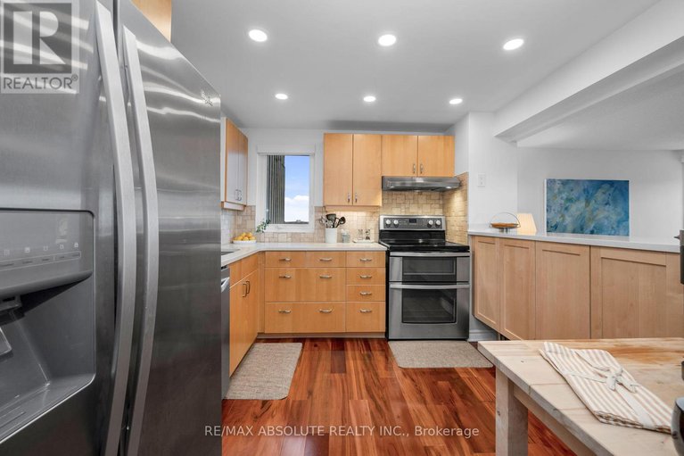 29030297/2406-1081-ambleside-drive/woodroffe/ottawa/ontario/K2B8C8_15