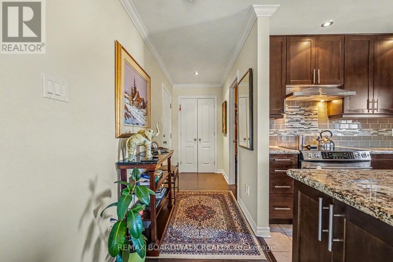 29518685/unit-204-32-de-la-croisee-street/embrun/russell/ontario/K0A1W0_5