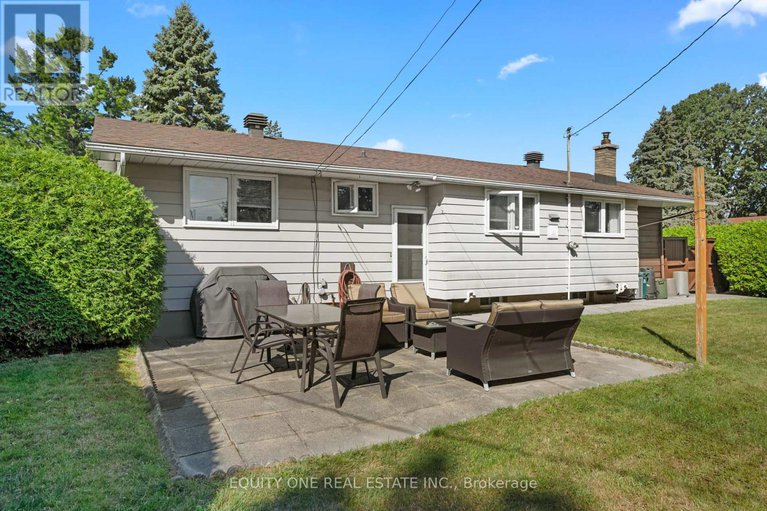 28820512/2-parkside-crescent/meadowlandscrestview/ottawa/ontario/K2G3B5_28