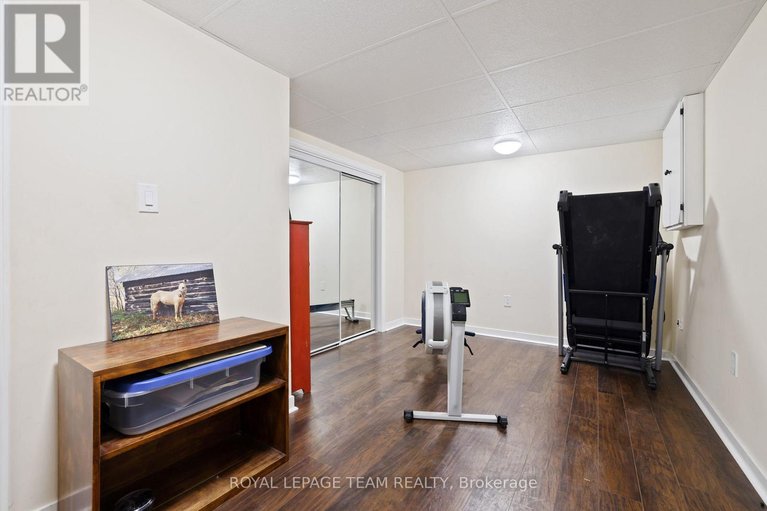 29631311/2942-fairlea-crescent/heron-gateindustrial-park/ottawa/ontario/K1V8T7_26