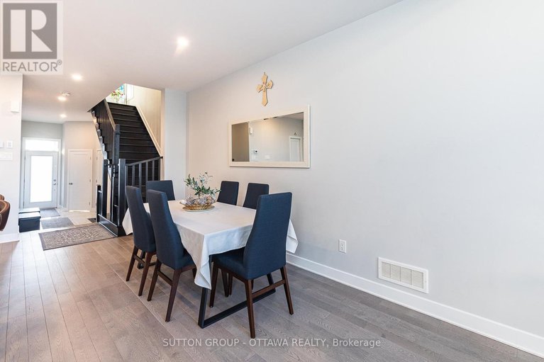 29090103/214-big-dipper-street/riverside-southgloucester-glen/ottawa/ontario/K4M0K5_18