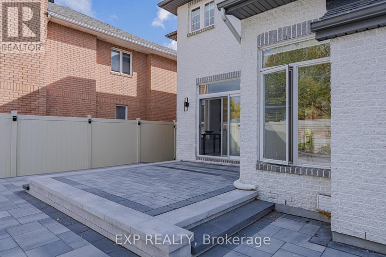 29038372/15-wellsmere-court/rideau-heightsrideau-river/ottawa/ontario/K2E8C2_50