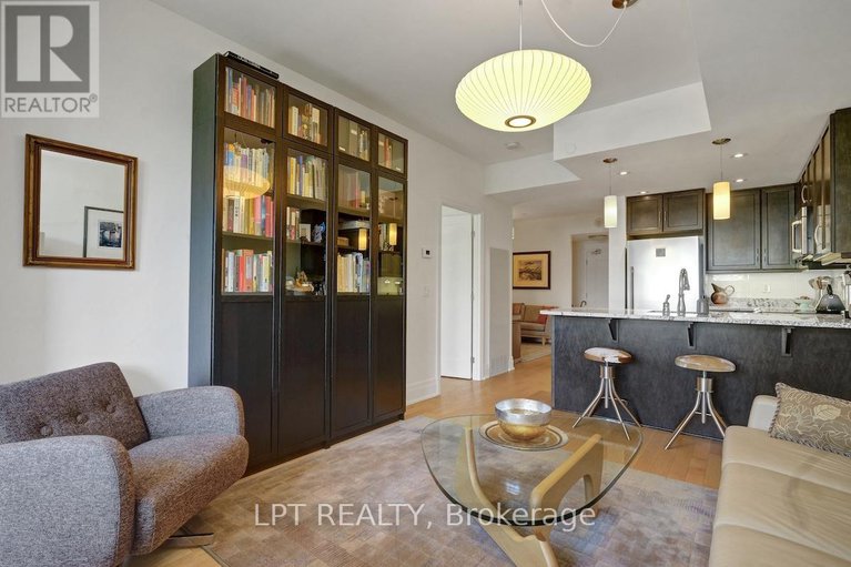 28576784/305-108-lisgar-street/ottawa-centregolden-triangle/ottawa/ontario/K2P1E1_18