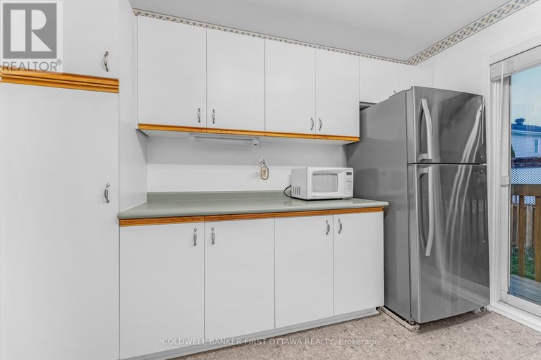 29052302/1511-shawinigan-street/fallingbrookridgemount/ottawa/ontario/K4A2L9_14