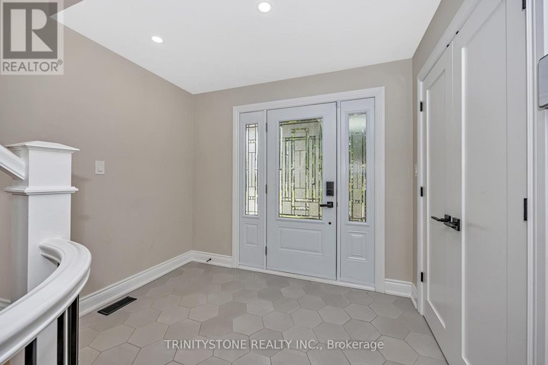 28638172/32-kyle-avenue/stittsville-central/ottawa/ontario/K2S1G9_5