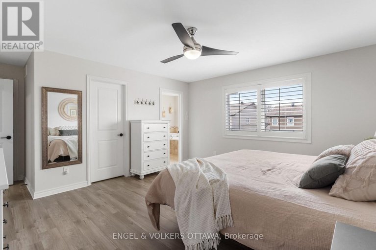 29651114/56-settlement-lane/village-of-russell/russell/ontario/K4R0A4_25