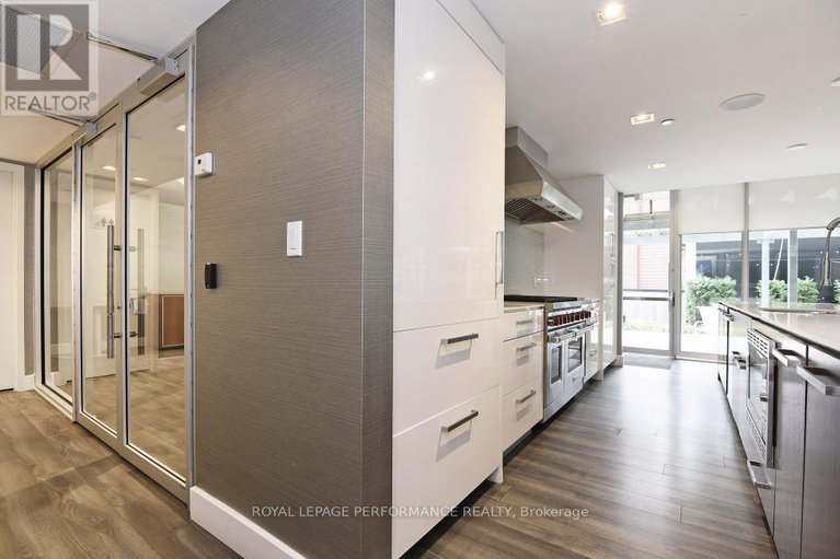 28888604/702-300-lisgar-street/ottawa-centre/ottawa/ontario/K2P0E2_34