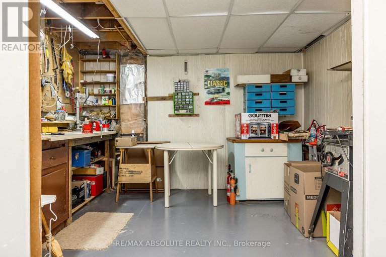 28797061/7-ramsgate-private-e/mooneys-bayriverside-park/ottawa/ontario/K1V8M4_33