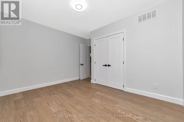 28402487/6200-russell-road/carlsbad-springs/ottawa/ontario/K0A1K0_18