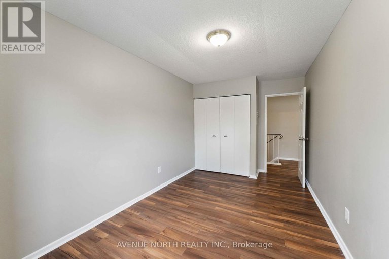 28310712/34j-1958-jasmine-crescent/beacon-hill-south/ottawa/ontario/K1J7W1_13