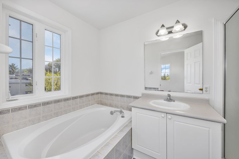 X12151421/573-neighbourhood-way/riverview-park/ottawa/ontario/K1G6N5_37