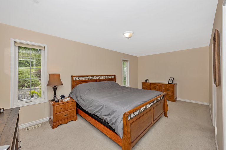 X12216574/166-haramis-drive/renfrew/renfrew/ontario/K7V4M8_24