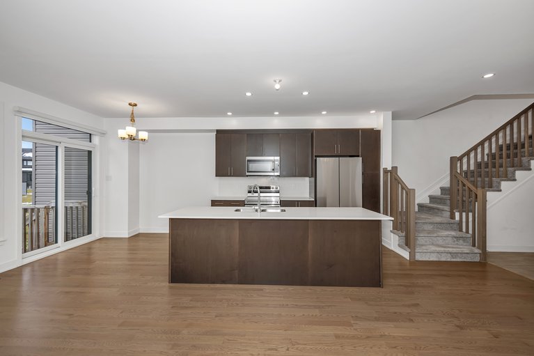 X12552190/4007-jockvale-road/barrhaven-heritage-park/ottawa/ontario/K2J6Y8_11