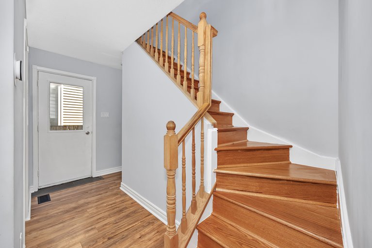 X12181933/217-equestrian-drive/kanata-bridlewood/ottawa/ontario/K2M1A5_19