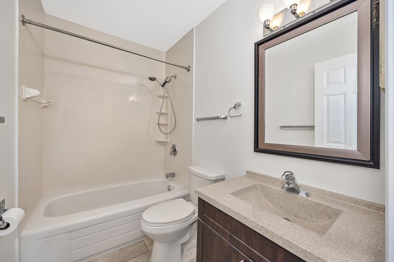 X12381127/8-chisholm-court/kanata-beaverbrook/ottawa/ontario/K2K1E2_28