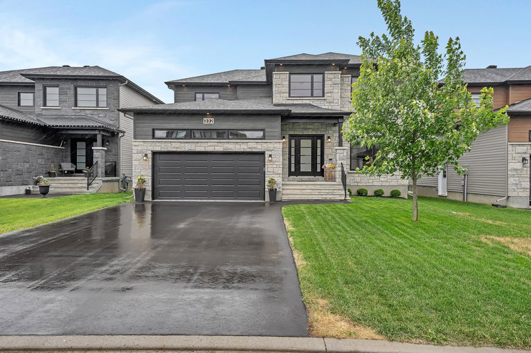 332 Moonlight Drive