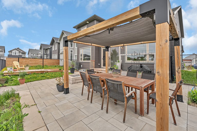 X12171439/88-defence-street/kanata-emerald-meadowstrailwest/ottawa/ontario/K2V0N3_61