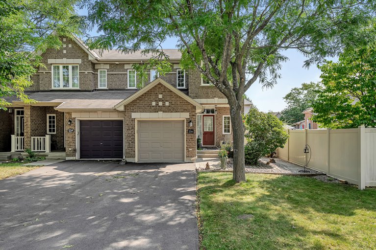 X12400154/236-bookton-place/riverside-southgloucester-glen/ottawa/ontario/K1V2H5_1