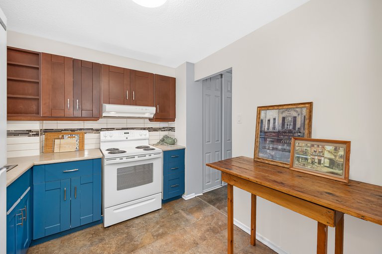 X12476763/106-415-greenview-avenue/britannia/ottawa/ontario/K2B8G5_12