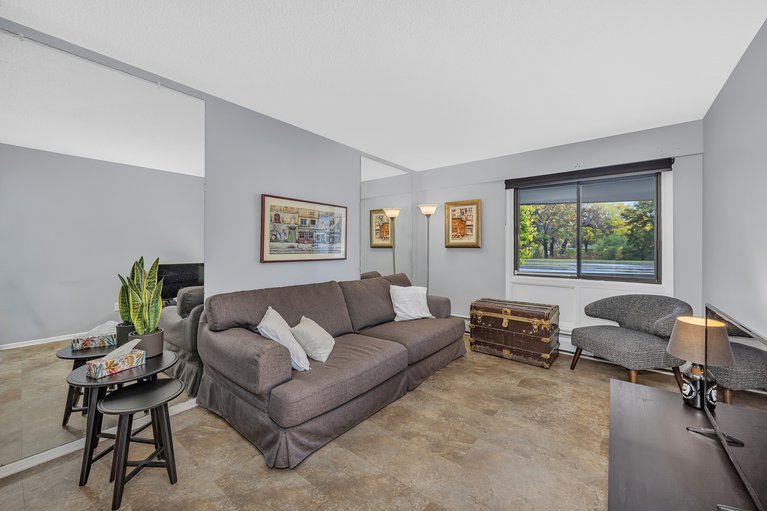 X12476763/106-415-greenview-avenue/britannia/ottawa/ontario/K2B8G5_26