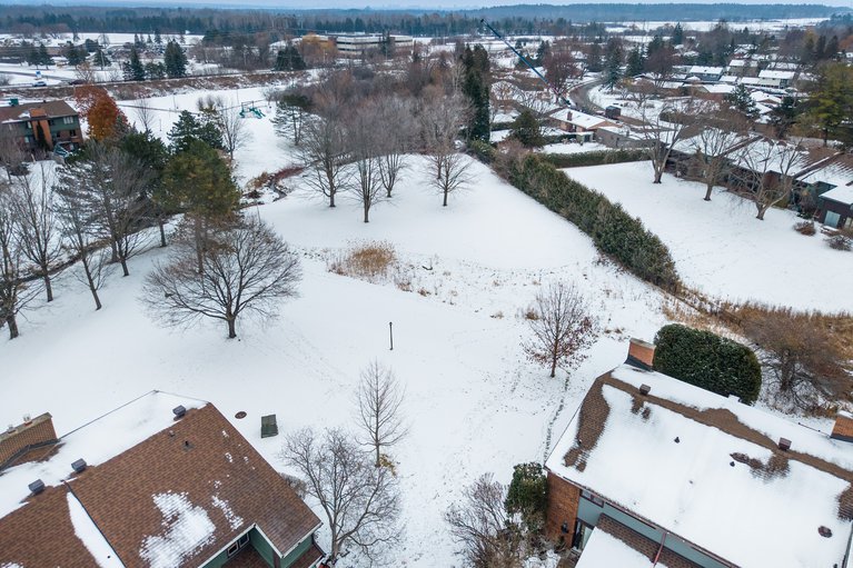 X12582568/8-chisholm-court/kanata-beaverbrook/ottawa/ontario/K2K1E2_51