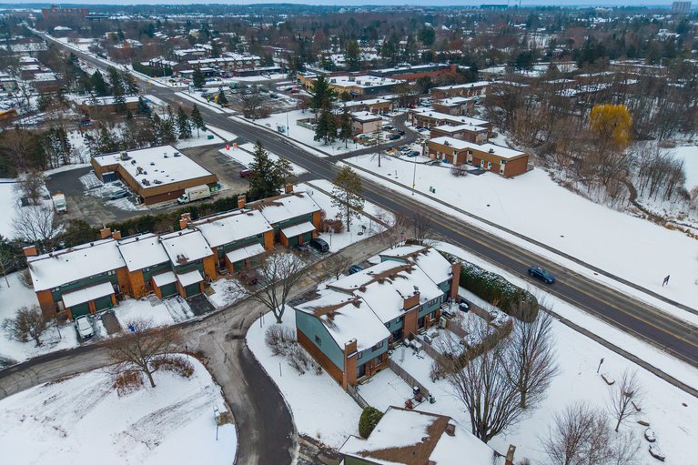 X12582568/8-chisholm-court/kanata-beaverbrook/ottawa/ontario/K2K1E2_54