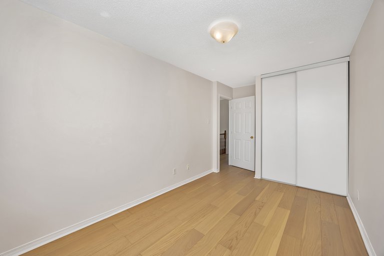 X12151421/573-neighbourhood-way/riverview-park/ottawa/ontario/K1G6N5_41