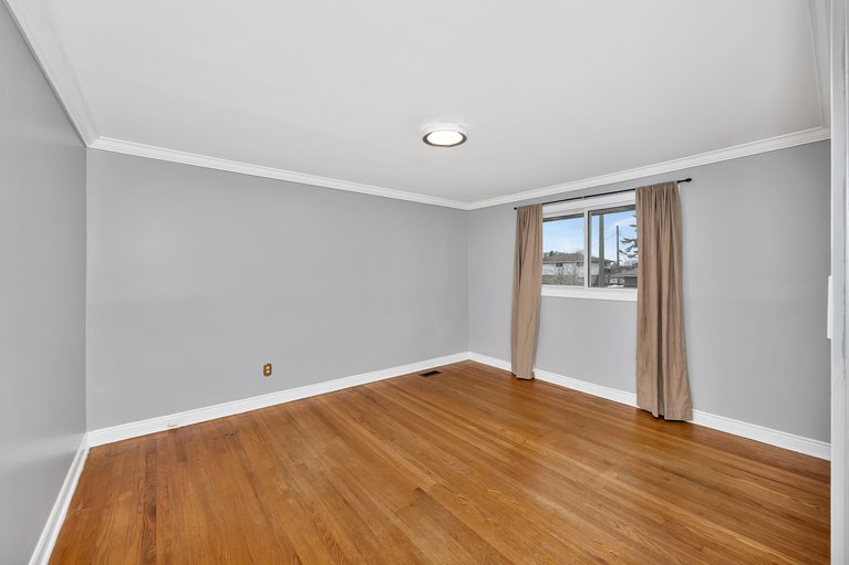 X12558016/345-poulin-avenue/britannia/ottawa/ontario/K2B5T9_28