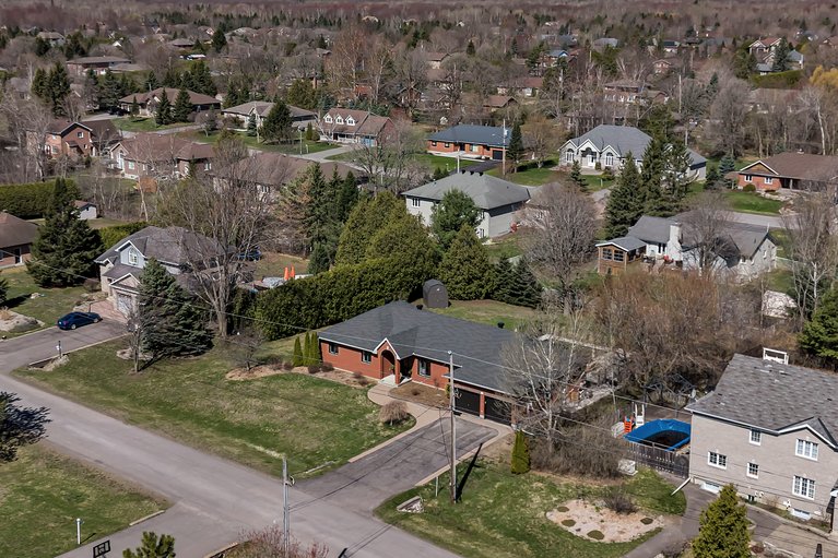 X13073600/6567-courtland-grove-crescent/greely/ottawa/ontario/K4P1G5_60