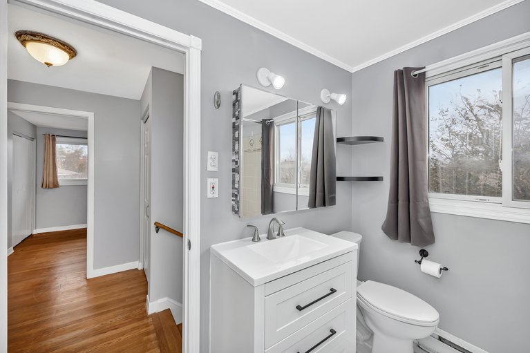 X12558016/345-poulin-avenue/britannia/ottawa/ontario/K2B5T9_33